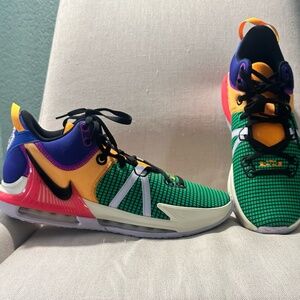 Nike LeBron Witness 7 'Multi-Color' Size 14 Men's